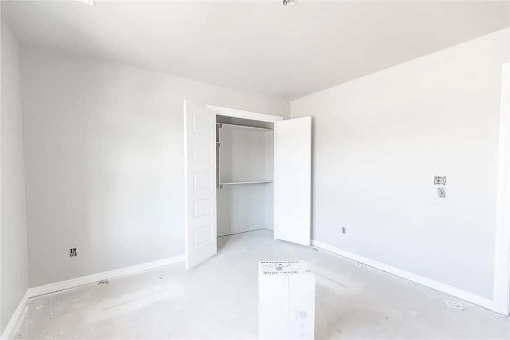 Photo 10 — 9217 NW 86th Street, Yukon, OK 73099