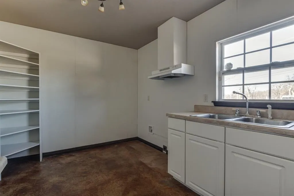Photo 18 — 16758 NE 23rd Street, Choctaw, OK 73020