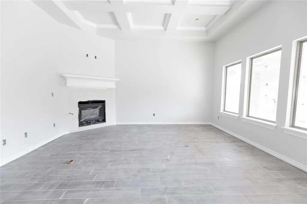 Photo 3 — 8712 Poppey Place, Yukon, OK 73099