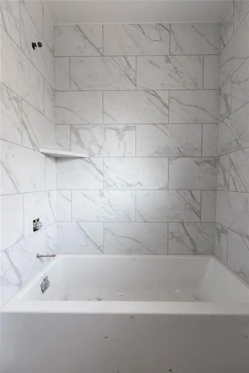 Photo 16 — 8712 Poppey Place, Yukon, OK 73099