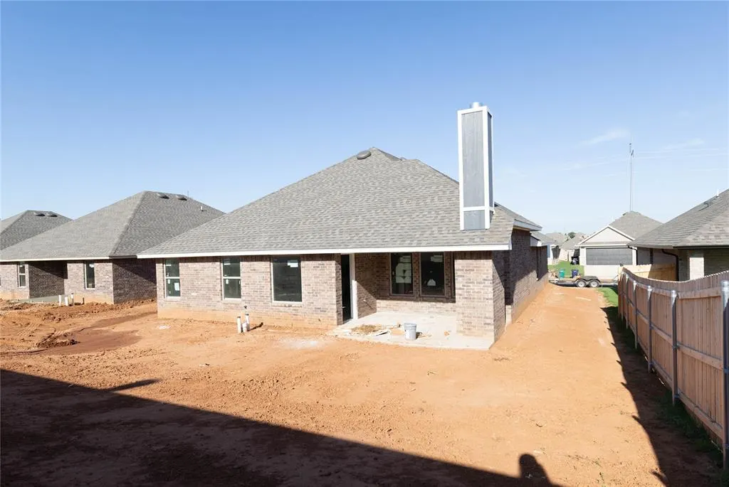 Photo 24 — 8712 Poppey Place, Yukon, OK 73099