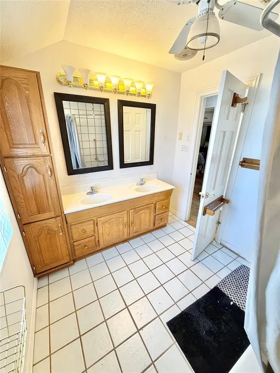 Photo 21 — 1504 N Hudson Street, Altus, OK 73521