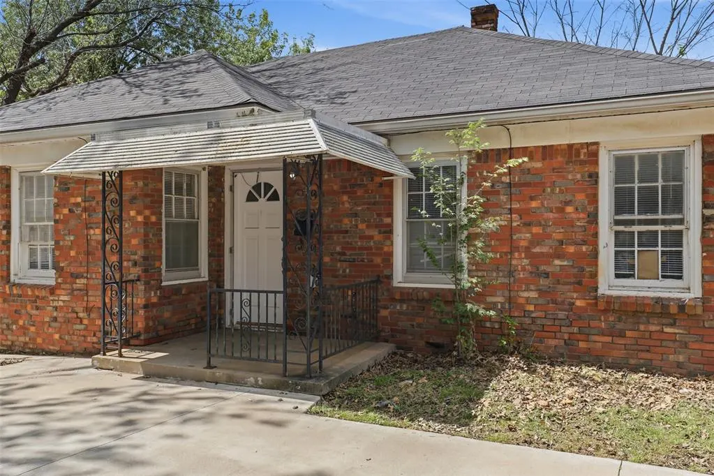 Photo 2 — 3520 NW 18th Street, Oklahoma City, OK 73107