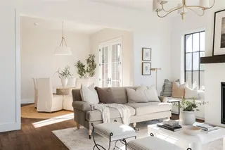 Sold home at 1636 Pioneer Street
