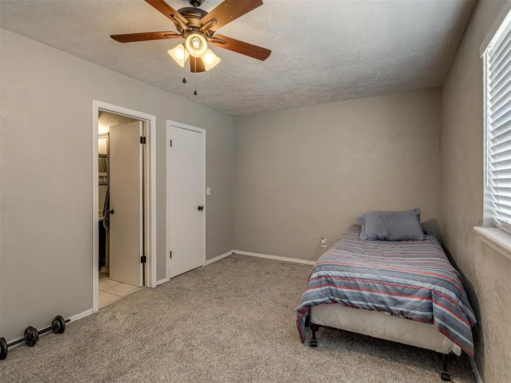 Photo 31 — 6742 N Meridian Avenue, Oklahoma City, OK 73116