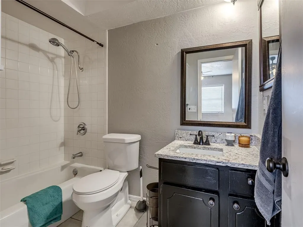 Photo 32 — 6742 N Meridian Avenue, Oklahoma City, OK 73116