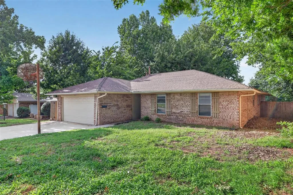 Photo 40 — 1015 Crown Drive, Edmond, OK 73034