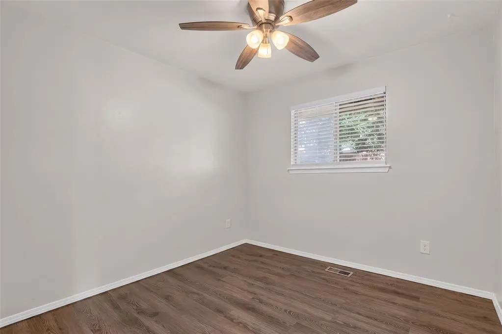 Photo 21 — 1015 Crown Drive, Edmond, OK 73034