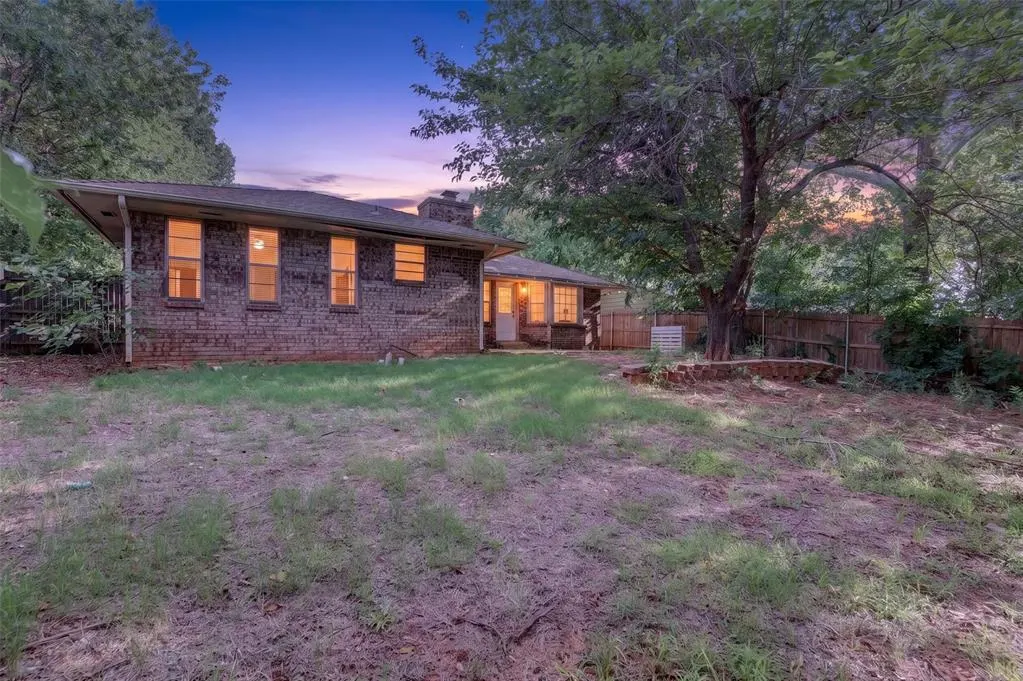 Photo 33 — 1015 Crown Drive, Edmond, OK 73034