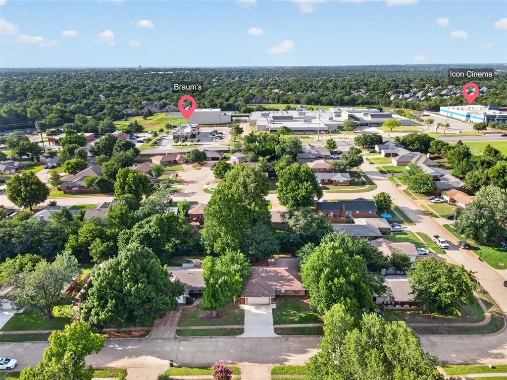 Photo 36 — 1015 Crown Drive, Edmond, OK 73034