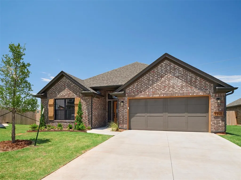 Front exterior — 7921 NW 163rd Street, Oklahoma City, OK 73013