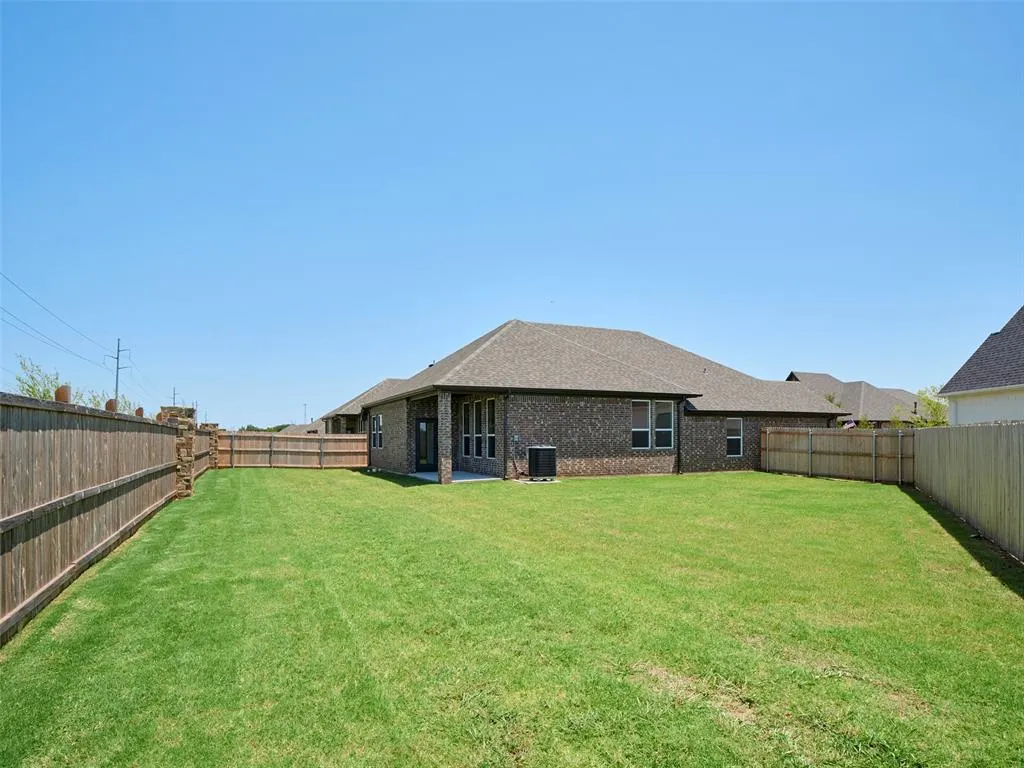 Photo 31 — 7921 NW 163rd Street, Oklahoma City, OK 73013