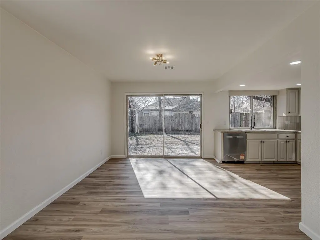 Photo 10 — 2232 NW 113th Street, Oklahoma City, OK 73120