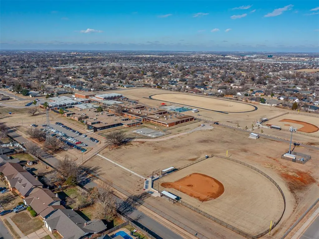 Photo 44 — 2232 NW 113th Street, Oklahoma City, OK 73120