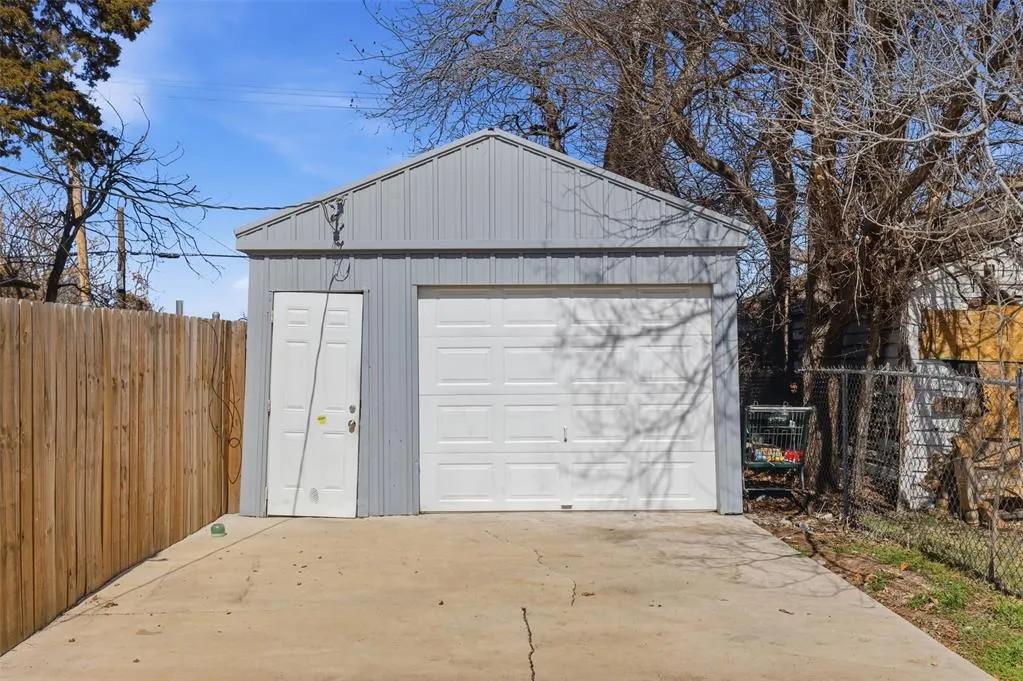 Photo 21 — 1721 NW 34th Street, Oklahoma City, OK 73118