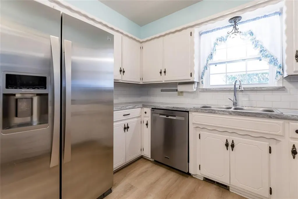 Photo 5 — 119 Mockingbird Lane, Elk City, OK 73644