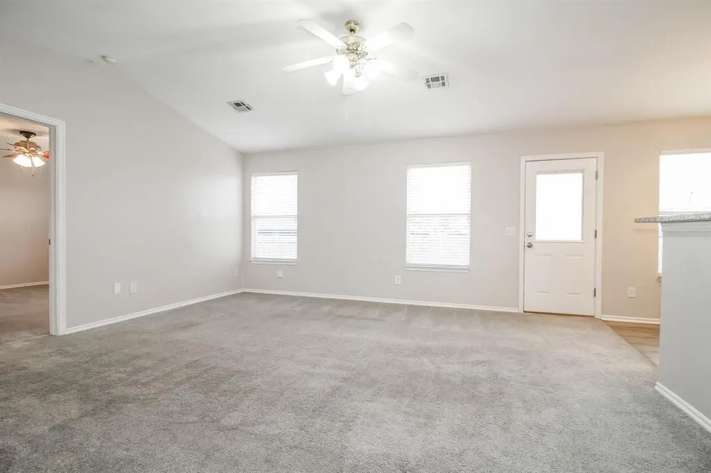 Photo 2 — 2624 Briar Patch Way, Norman, OK 73071