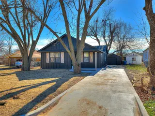 Sold home at 1909 W Louisiana Avenue