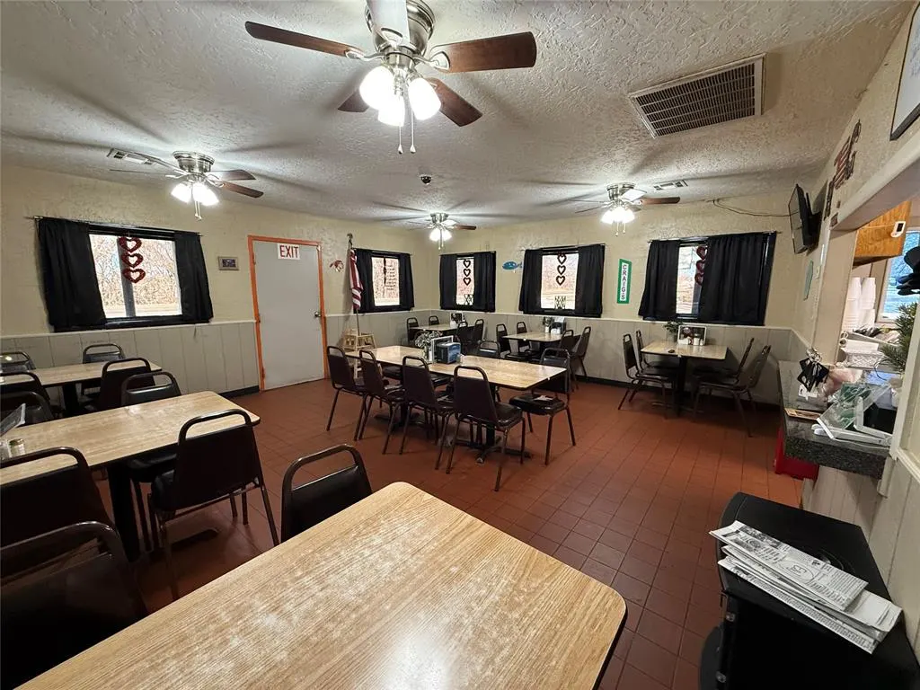 Photo 17 — 416 E Apache Trail Road, Apache, OK 73006