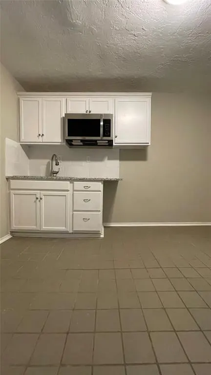 Photo 7 — 1212 SW 22nd Street, Oklahoma City, OK 73109