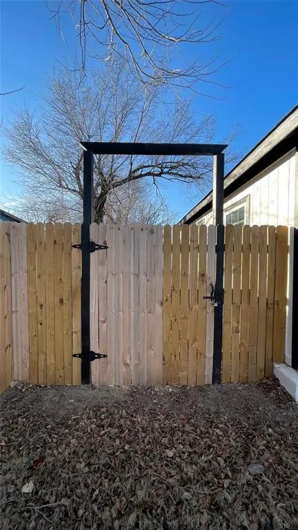 Photo 44 — 1212 SW 22nd Street, Oklahoma City, OK 73109