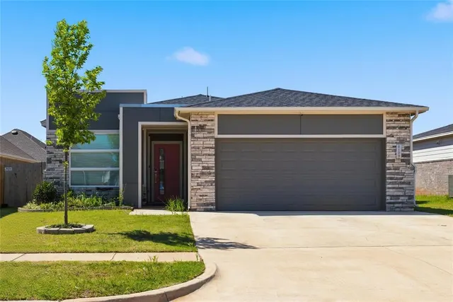 Front exterior — 8108 NW 153rd Street, Edmond, OK 73013
