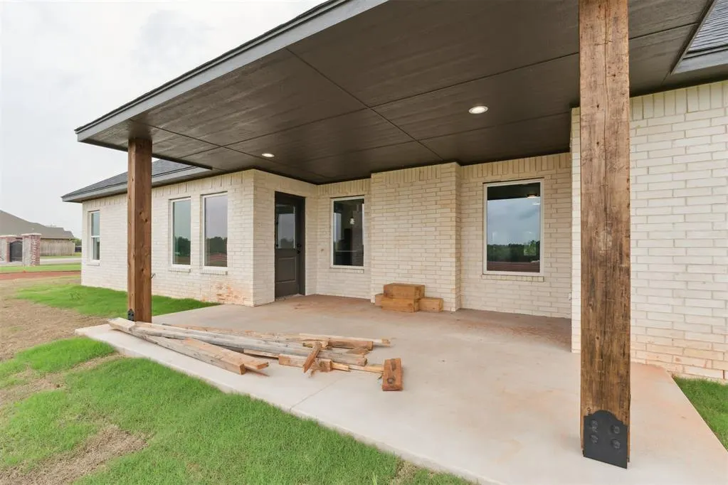 Photo 16 — 41364 Hazel Dell Road, Shawnee, OK 74804
