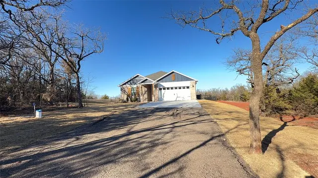 Photo 2 — 17311 Lantana Loop, Newalla, OK 74857