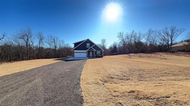 Front exterior — 17200 SE 164th Street, Newalla, OK 74857