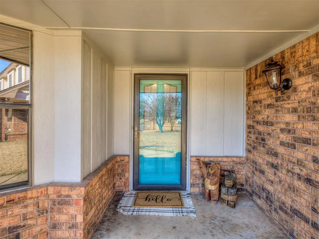 Photo 3 — 12121 Sierra Road, Oklahoma City, OK 73162
