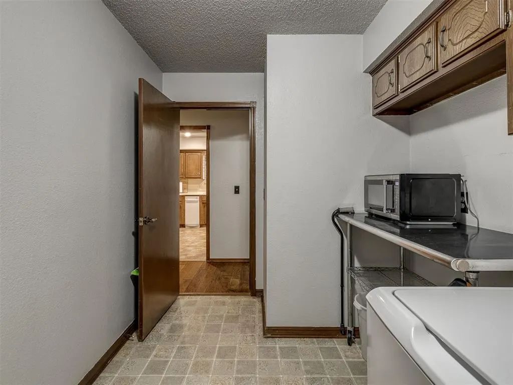Photo 26 — 12121 Sierra Road, Oklahoma City, OK 73162