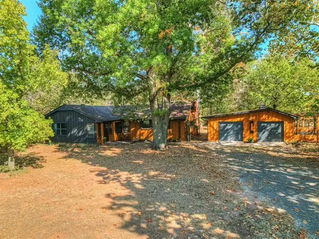 Photo 3 — 3631 NE 60th Avenue, Norman, OK 73026
