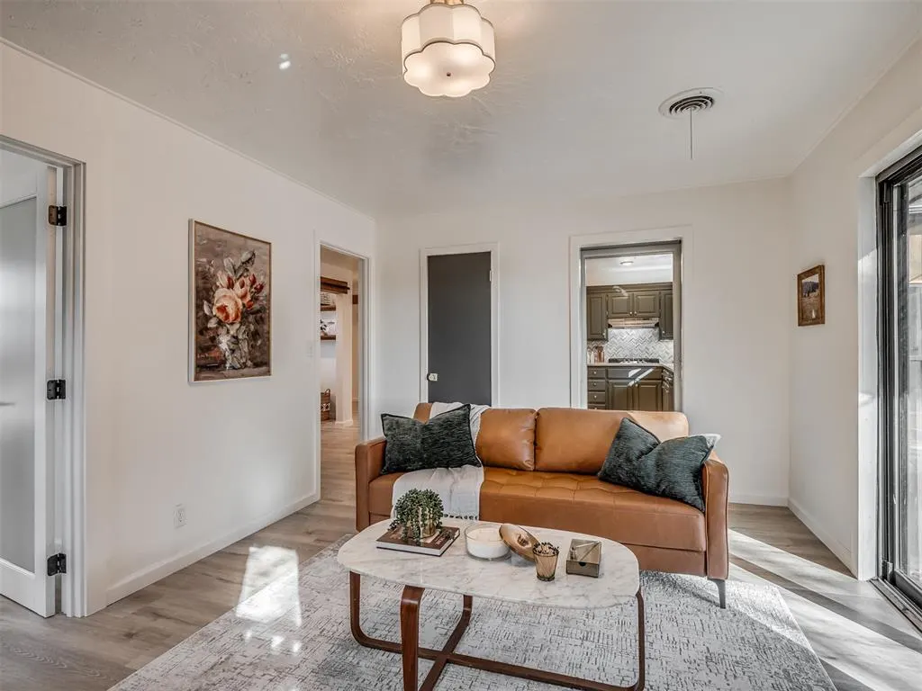 Photo 11 — 3631 NE 60th Avenue, Norman, OK 73026