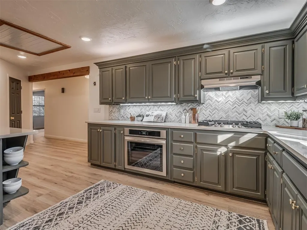 Photo 17 — 3631 NE 60th Avenue, Norman, OK 73026