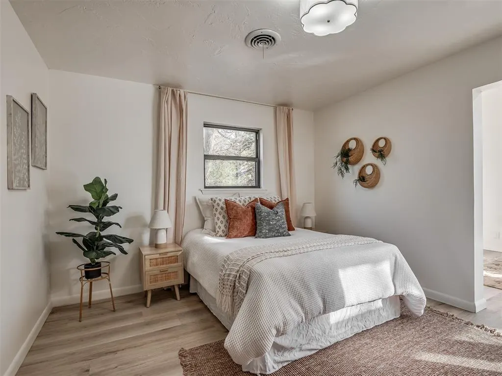 Photo 21 — 3631 NE 60th Avenue, Norman, OK 73026