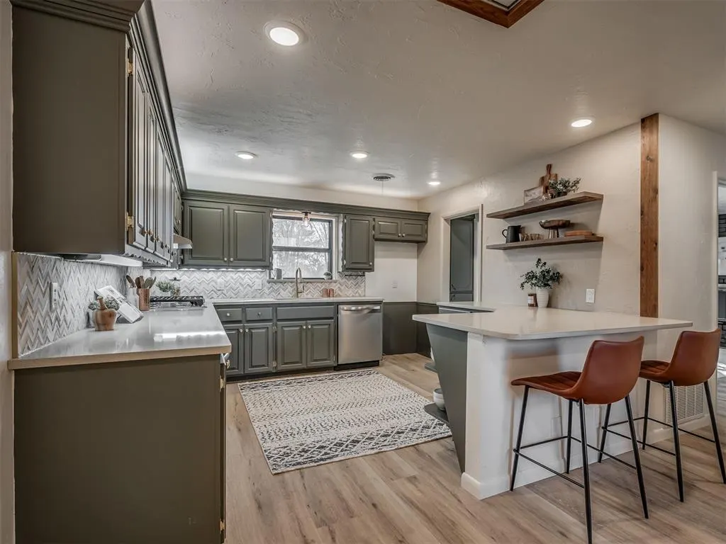 Photo 15 — 3631 NE 60th Avenue, Norman, OK 73026