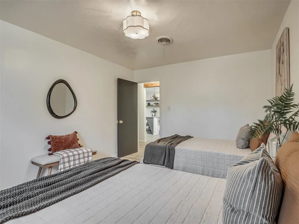 Photo 35 — 3631 NE 60th Avenue, Norman, OK 73026