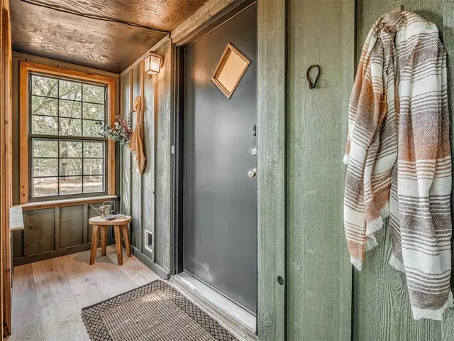 Photo 2 — 3631 NE 60th Avenue, Norman, OK 73026