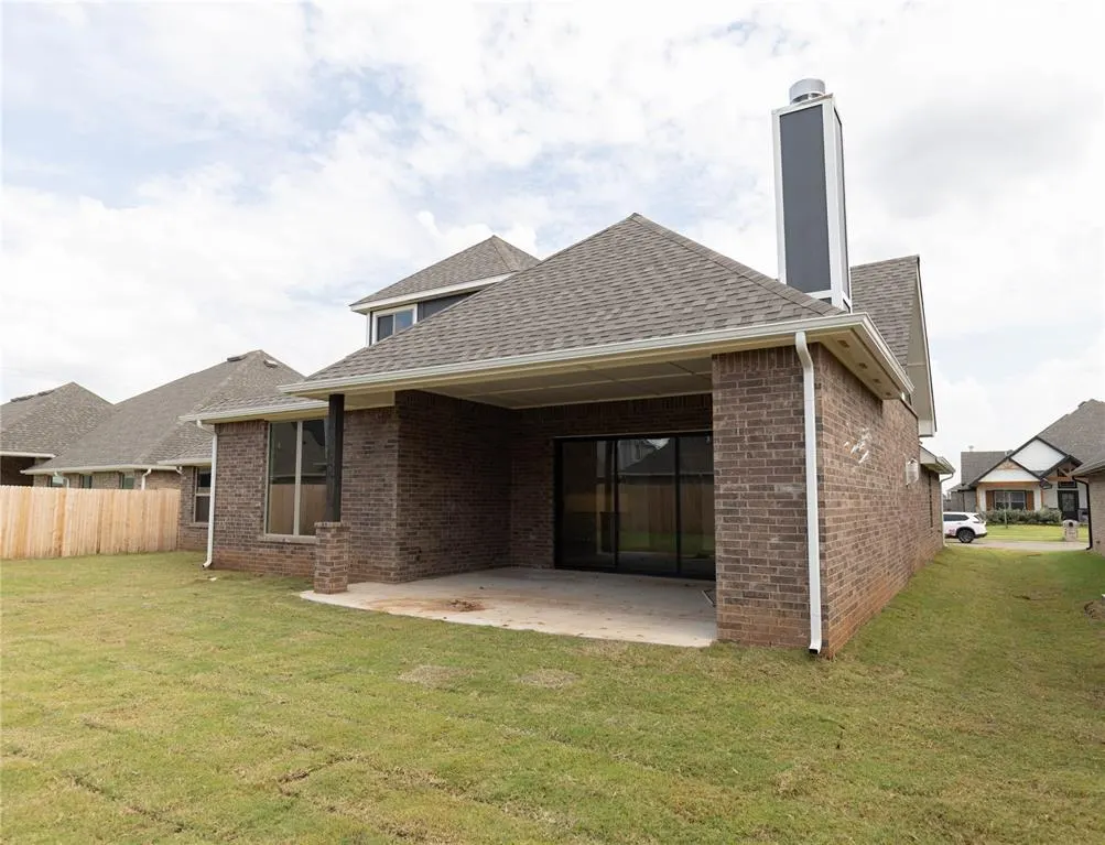 Photo 32 — 9316 NW 116th Street, Yukon, OK 73099