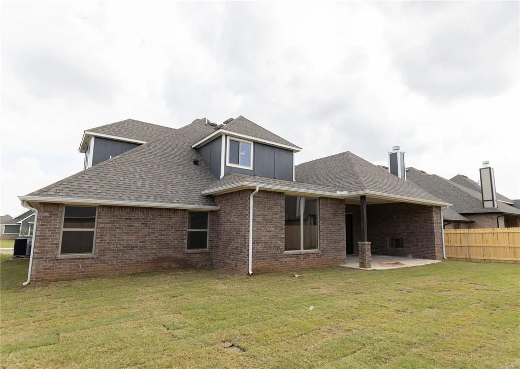 Photo 34 — 9316 NW 116th Street, Yukon, OK 73099