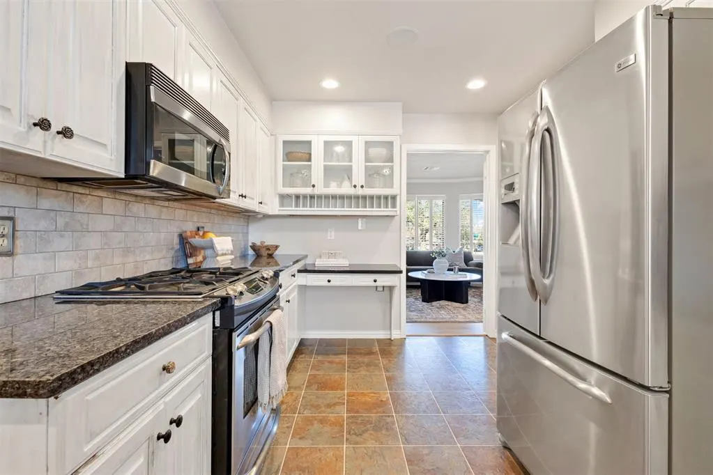 Photo 9 — 2300 Belleview Terrace, Oklahoma City, OK 73112