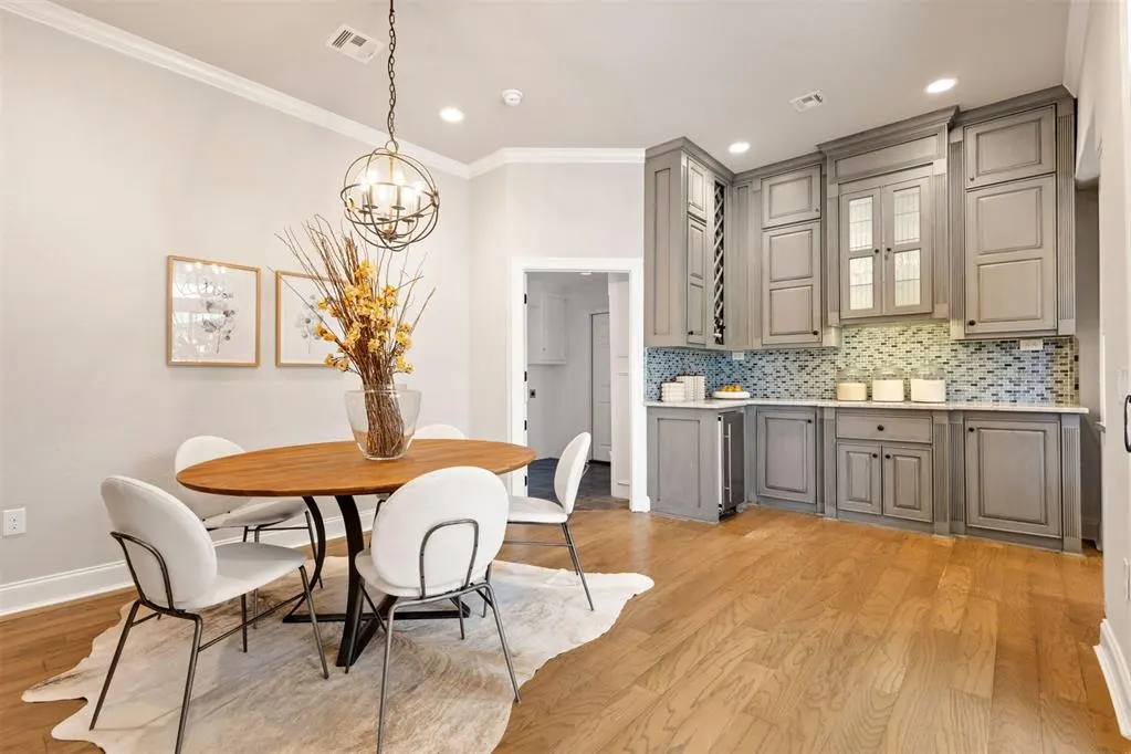 Photo 10 — 2300 Belleview Terrace, Oklahoma City, OK 73112