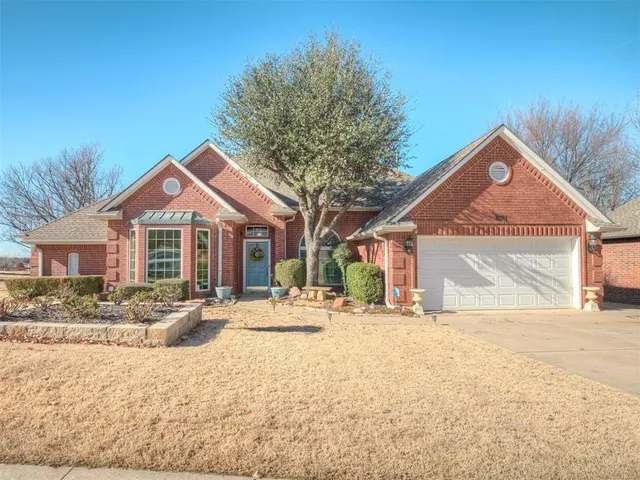 Front exterior — 3901 Wildmeadow Court, Edmond, OK 73003