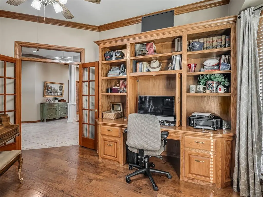 Photo 7 — 3901 Wildmeadow Court, Edmond, OK 73003