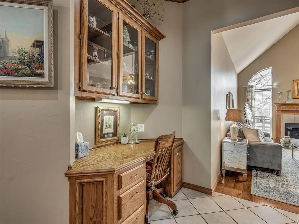 Photo 11 — 3901 Wildmeadow Court, Edmond, OK 73003