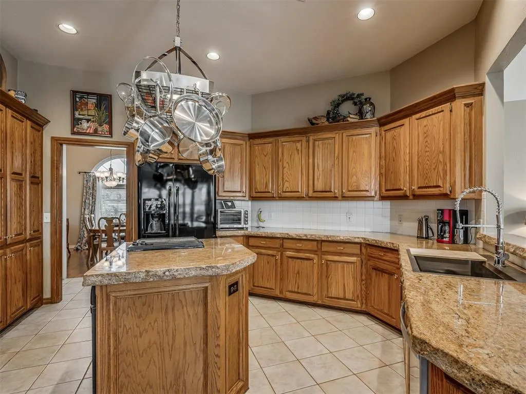 Photo 20 — 3901 Wildmeadow Court, Edmond, OK 73003