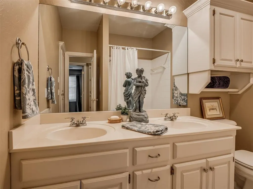 Photo 33 — 3901 Wildmeadow Court, Edmond, OK 73003