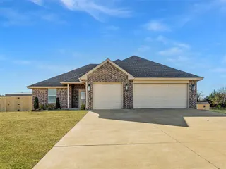 Sold home at 9757 Country Side Lane