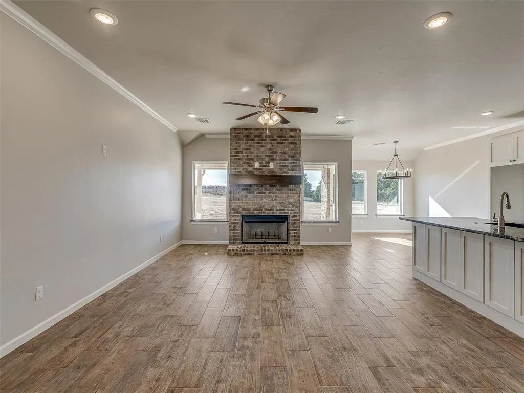 Photo 9 — 9757 Country Side Lane, Guthrie, OK 73044