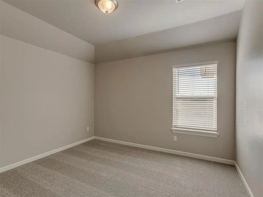 Photo 33 — 9757 Country Side Lane, Guthrie, OK 73044